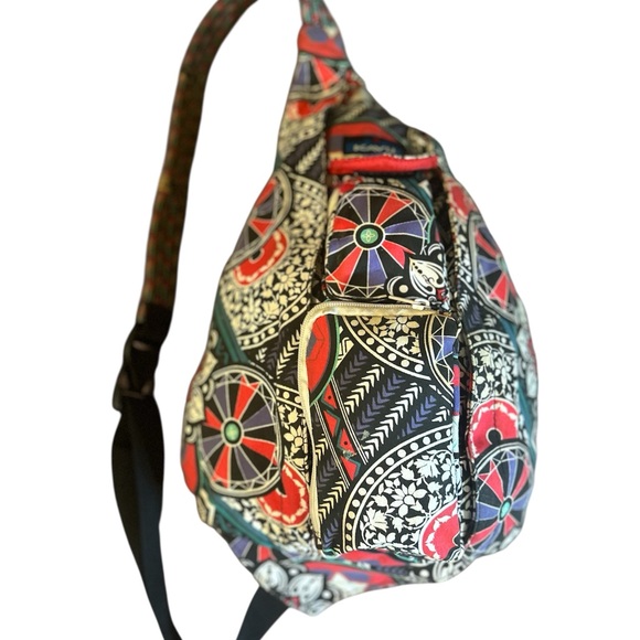 Kavu Handbags - Kavu Colorful Patterned Women's Backpack